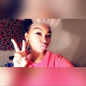 Meet your Posher, Tiana